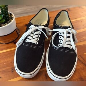 Vans Black and White Women's Sneakers